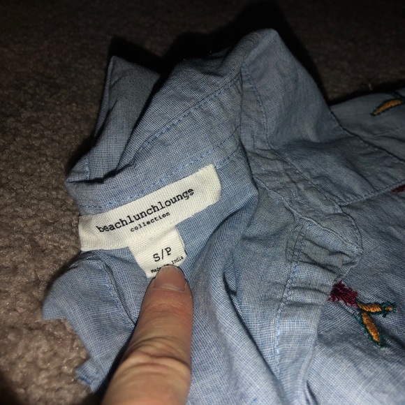 Button up with floral embroidery - Picture 5 of 5